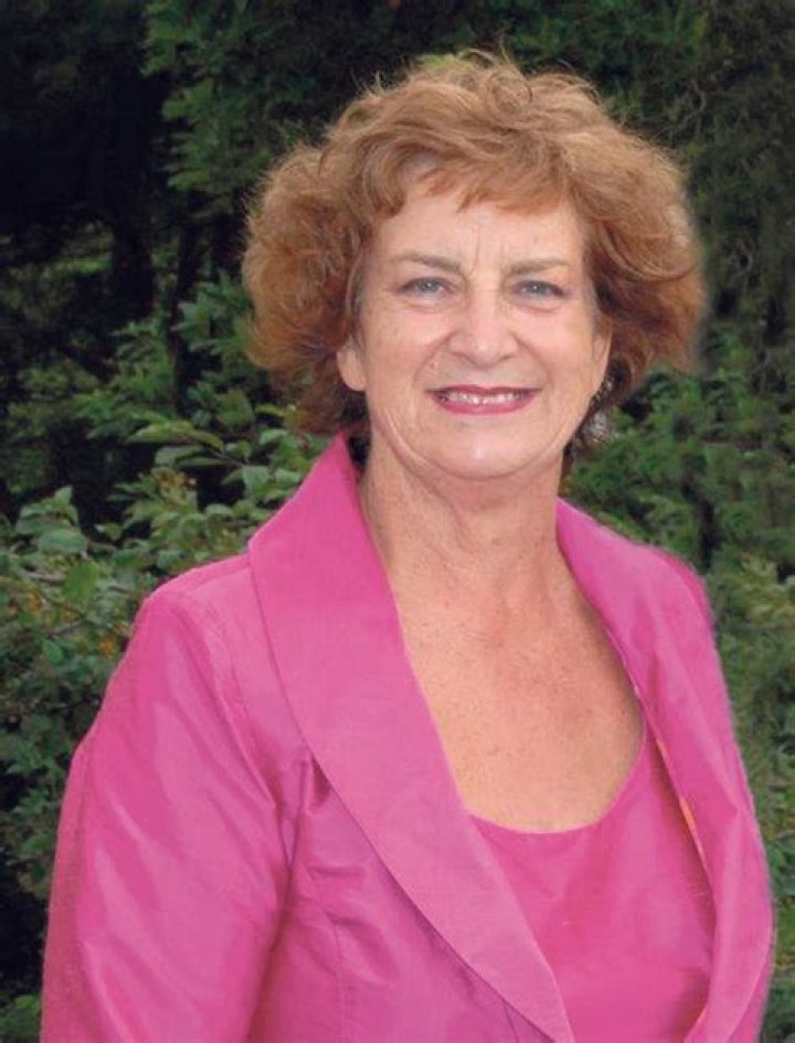 Bronwen Holdsworth