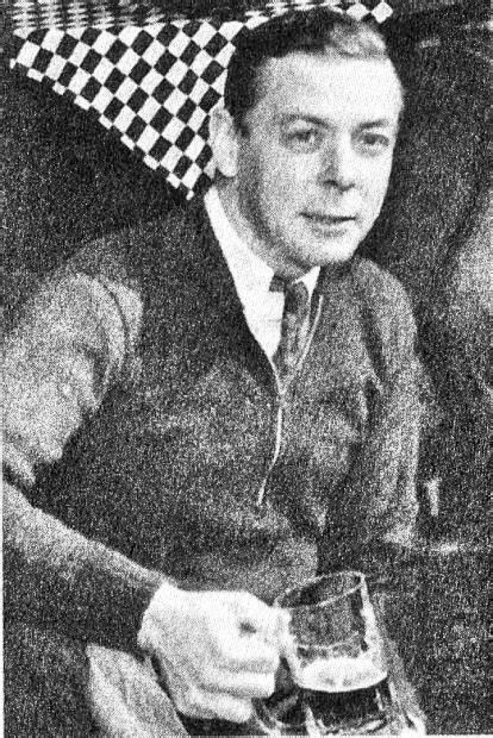 Earl Duvall
