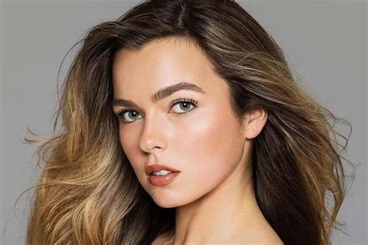 Lexie Elston
