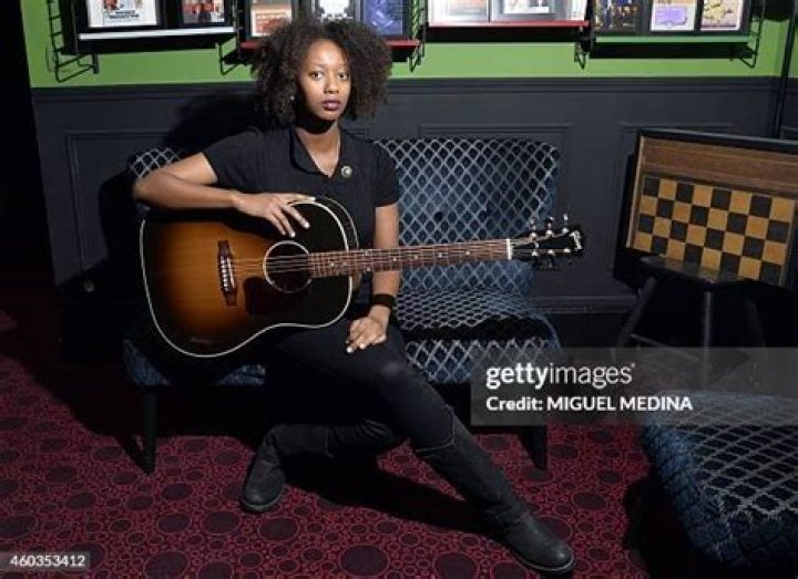 Mirel Wagner