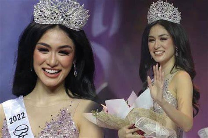 Nicole Borromeo
